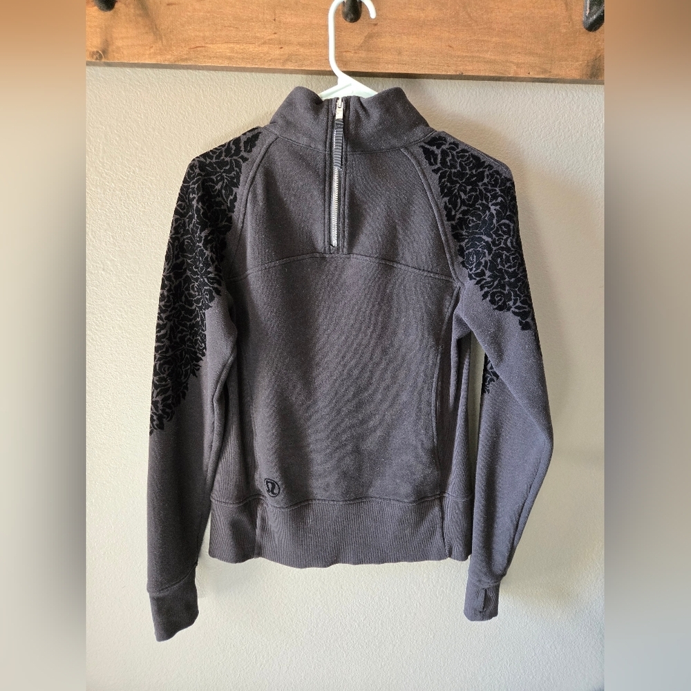 Lululemon Floral Flock Pullover velvet cotton terry 6 Yoga Goth Natural Jacquard - Picture 4 of 11